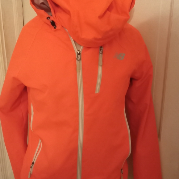 Jacket - Picture 9 of 9